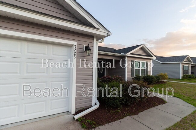 Building Photo - 3223 Merganser Dr