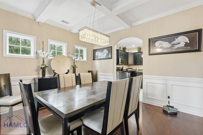 Building Photo - 1311 Hill View Cir