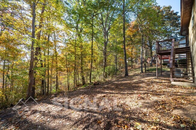 Building Photo - 93 Moonglow Dr