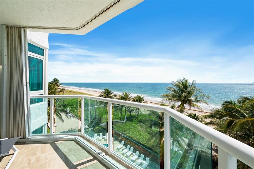 Building Photo - 1430 S Ocean Blvd