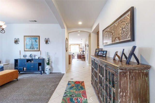 Building Photo - 4108 Club Vista Dr