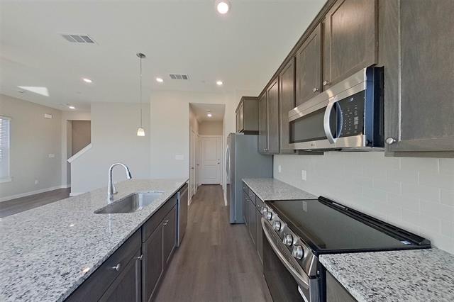 Building Photo - 5404 Sandstone Dr