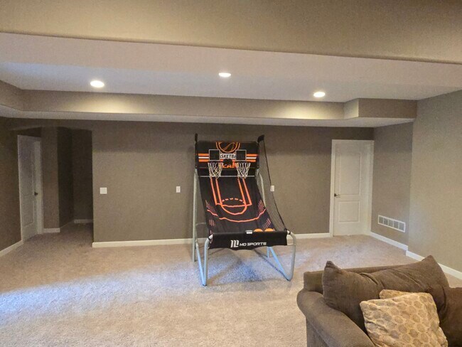 Building Photo - 14978 Buena Vista Dr