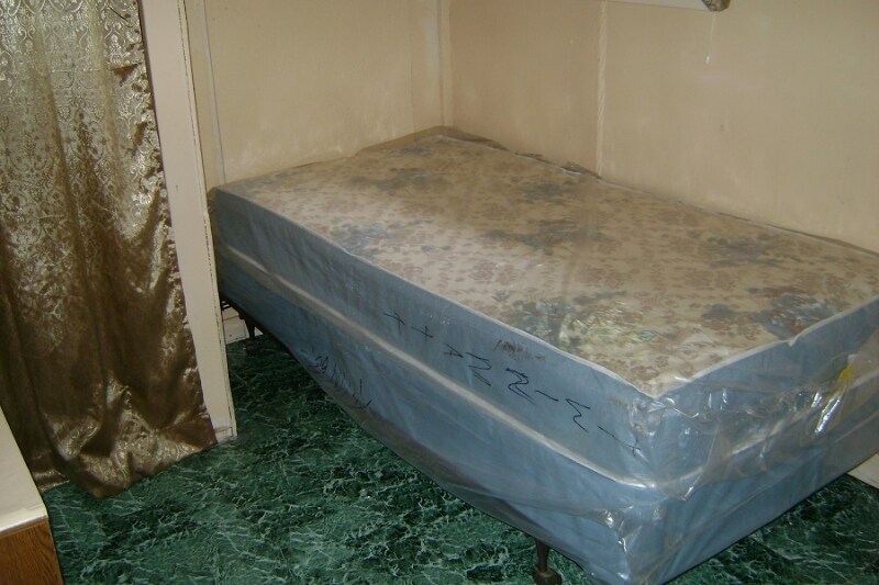 Building Photo - 1925 Cotten Rd