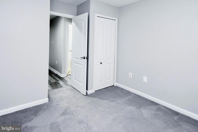 Building Photo - 9815 Berrywood Ct