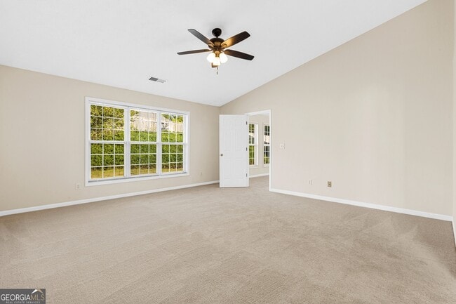 Building Photo - 3230 Kylay Ct NE