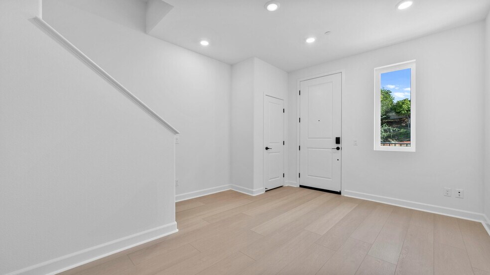 Building Photo - 1208 Mountain Laurel Rd