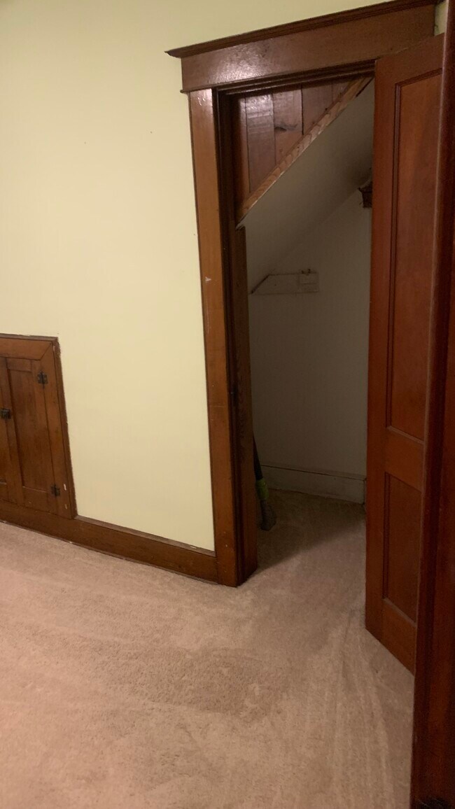 bedroom 1 closet - 43 Dickinson Ave