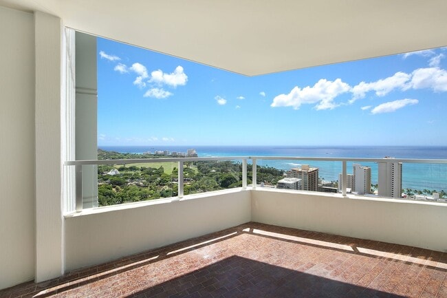 Building Photo - Diamond Head Vista...Breathtaking views, high floor, A/C, open lanai