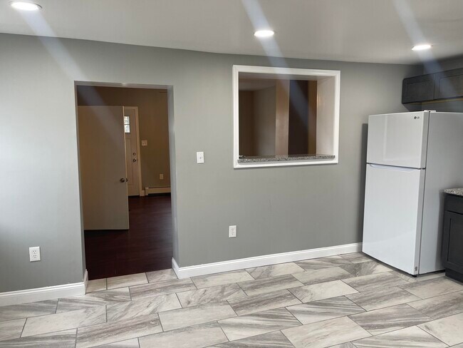 Building Photo - 202 Jefferson St