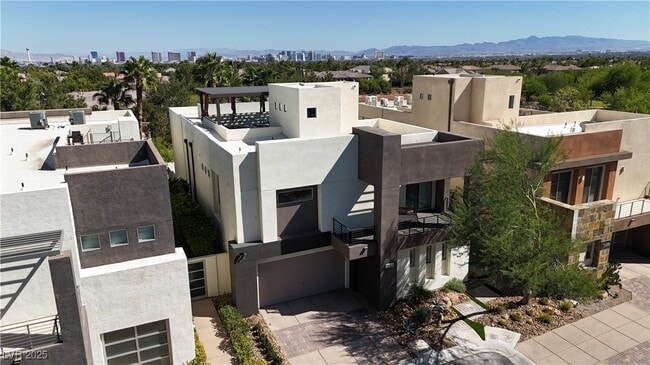 Building Photo - 2680 Mystere Ct