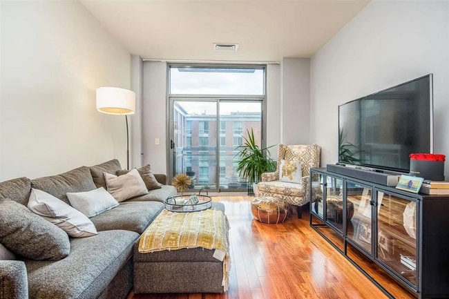 Building Photo - 201 Marin Blvd