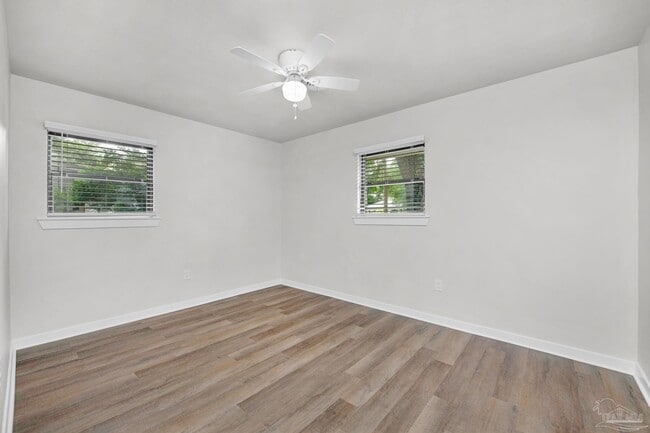 Building Photo - 3760 Bayou Blvd