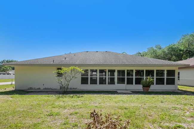 Building Photo - 4708 31st St Ct E