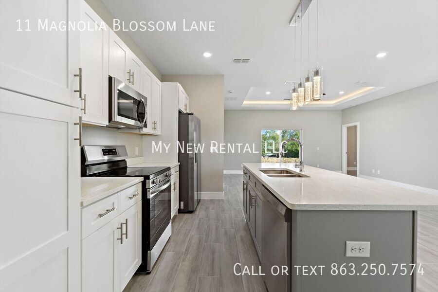 Building Photo - 11 Magnolia Ln