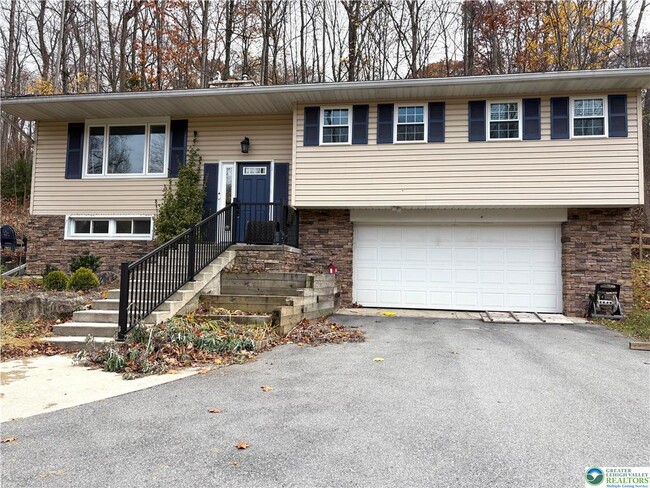 Building Photo - 6711 Powder Valley Rd