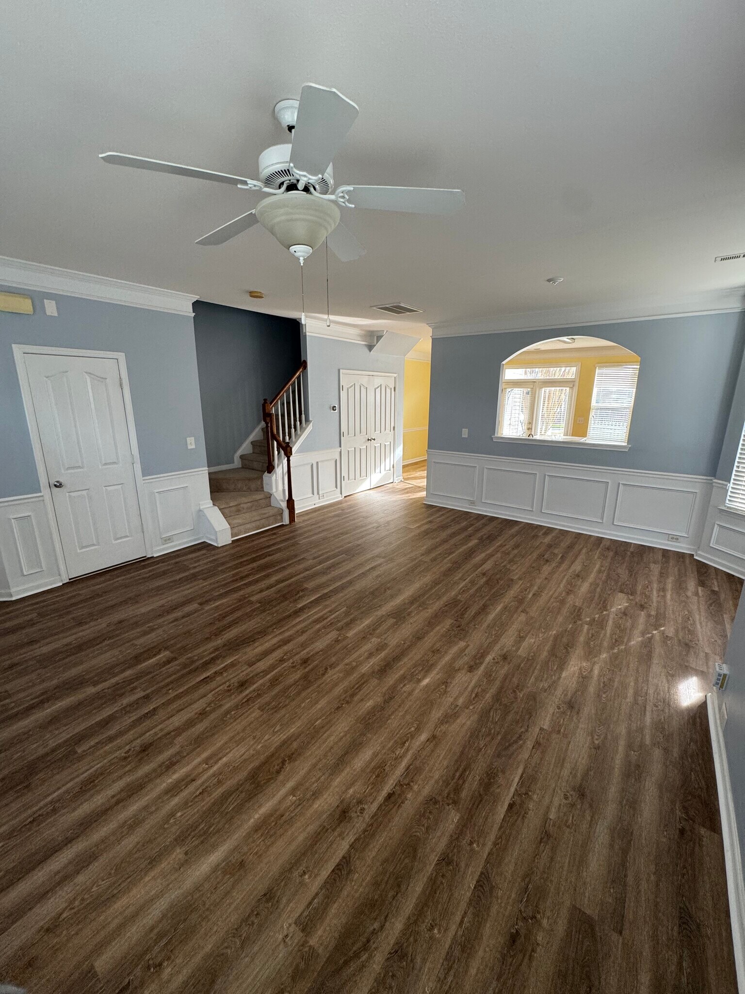 Building Photo - 9358 Greenheather Dr