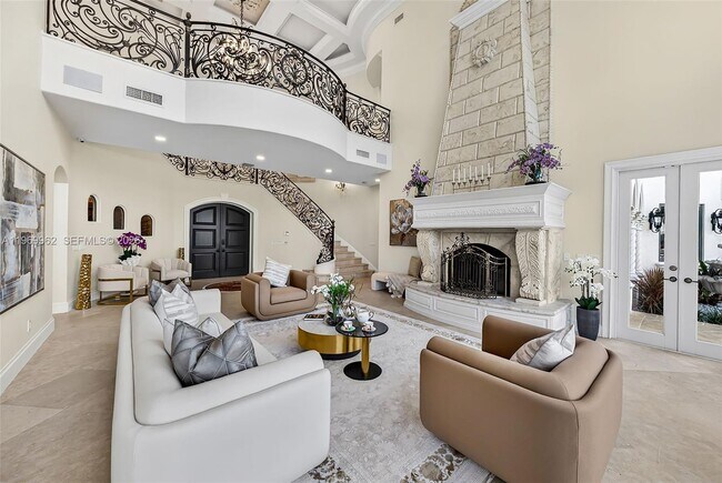 Building Photo - 628 Coral Way