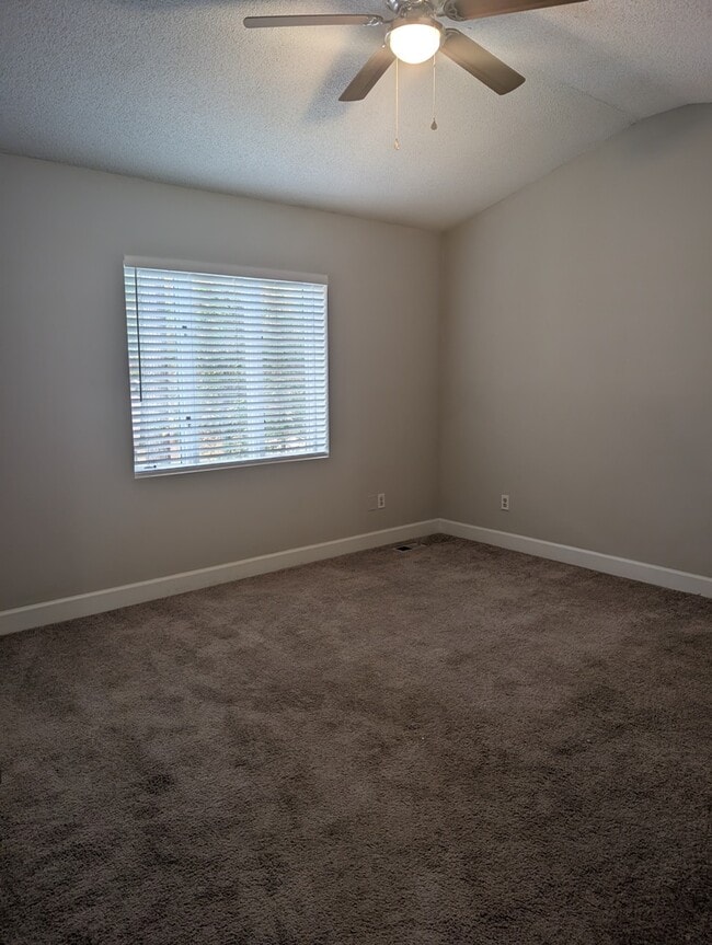 Building Photo - 3503 Christopher Dr NW