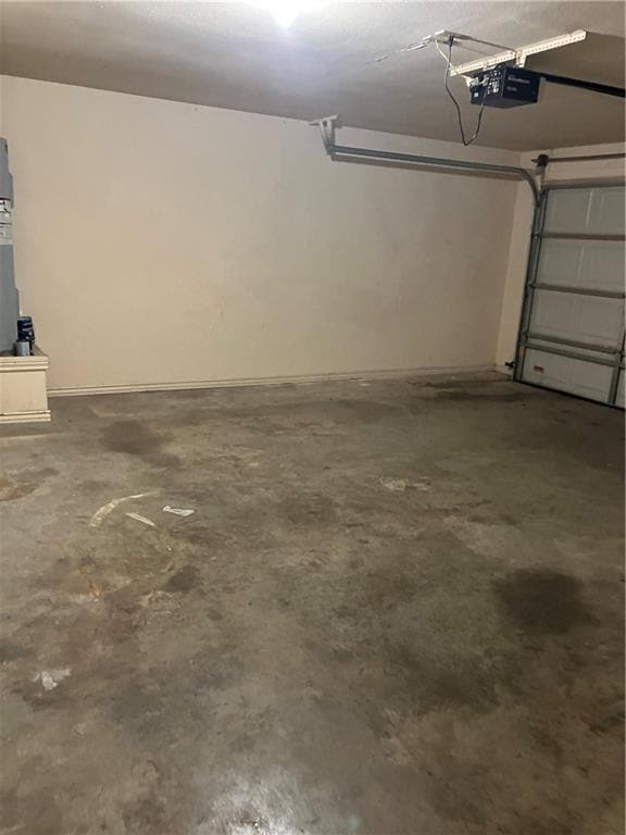 Building Photo - 892 Oakwood Ct
