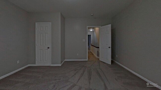 Building Photo - 6032 Walnut St