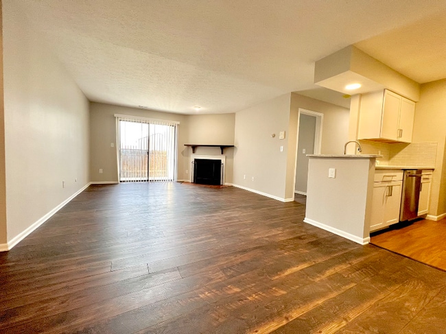 Building Photo - 2265 Hedgerow Road