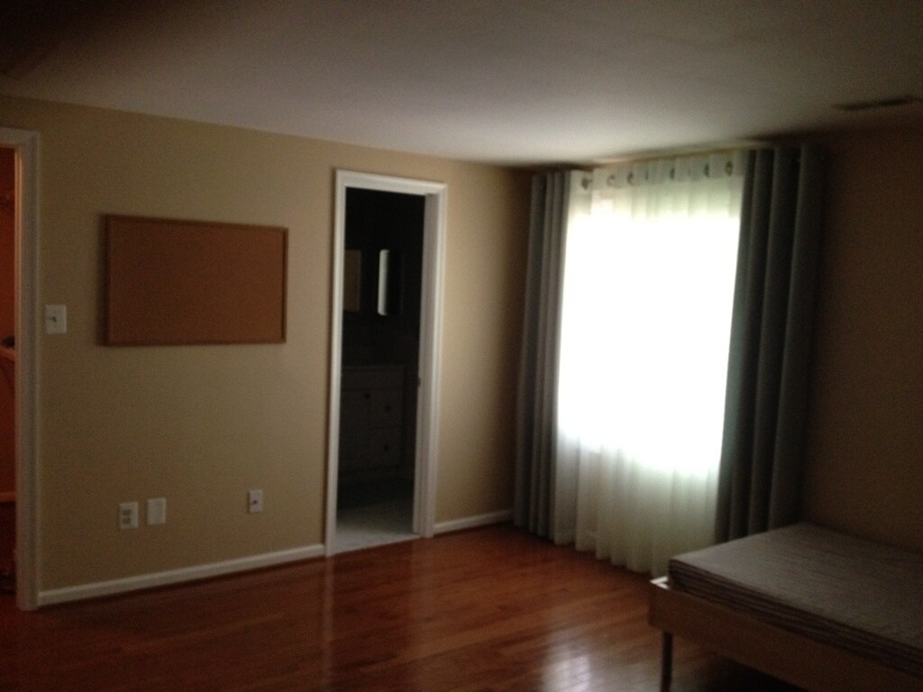 Building Photo - 12520 Fanleaf Ct