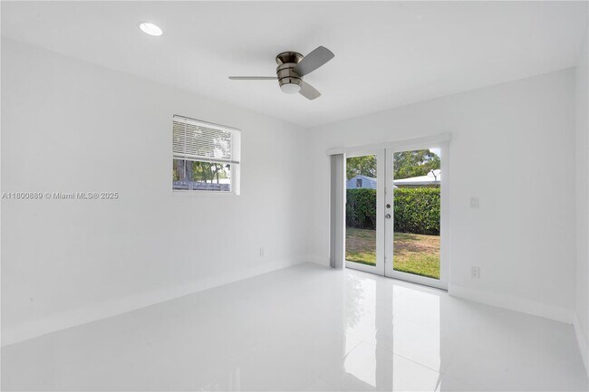 Building Photo - 8901 SW 149th Terrace