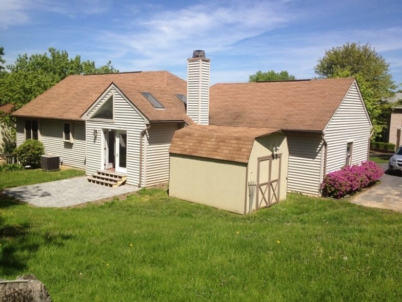 Back yard with patio and shed - 10803 N Glade Ct