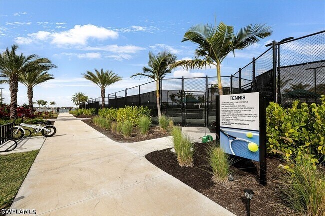 Building Photo - 12361 Canal Grande Dr