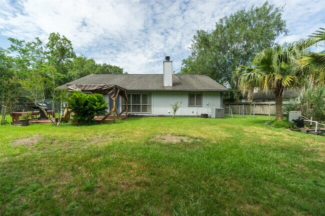 Building Photo - 3006 Stargrass Ct