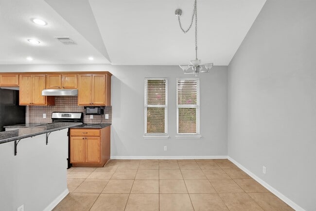 Building Photo - 10718 Claywood Dr