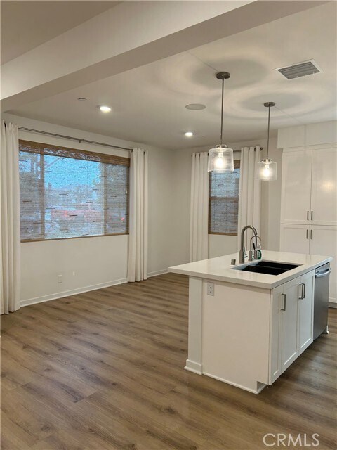 Building Photo - 17942 Olivia Ln