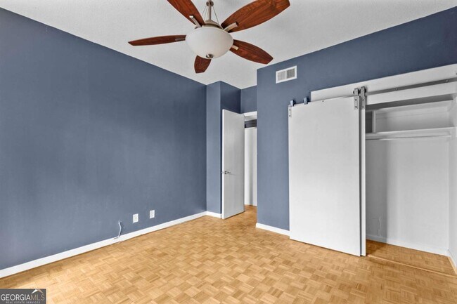 Building Photo - 130 26th St NW