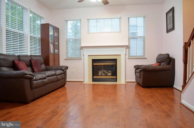 Building Photo - 10117 Elliston Ct