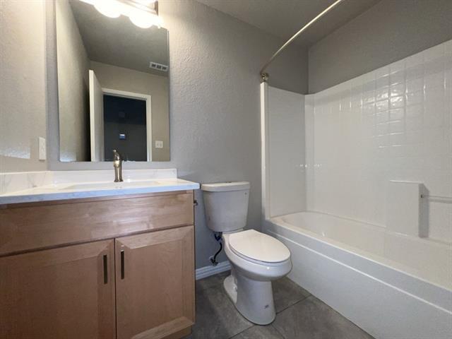 Building Photo - 5728 Shady Springs Trail