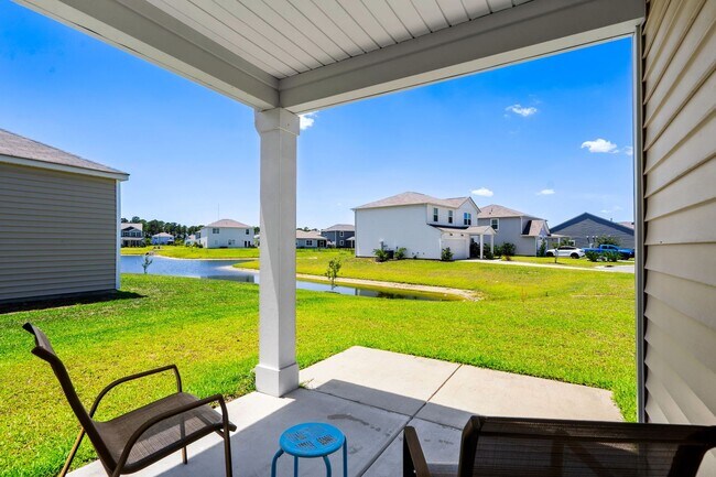 Building Photo - 3927 Nandina Ct