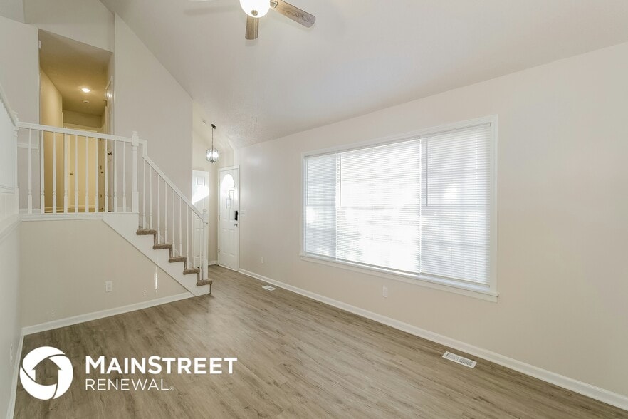 Building Photo - 17470 S Walter St