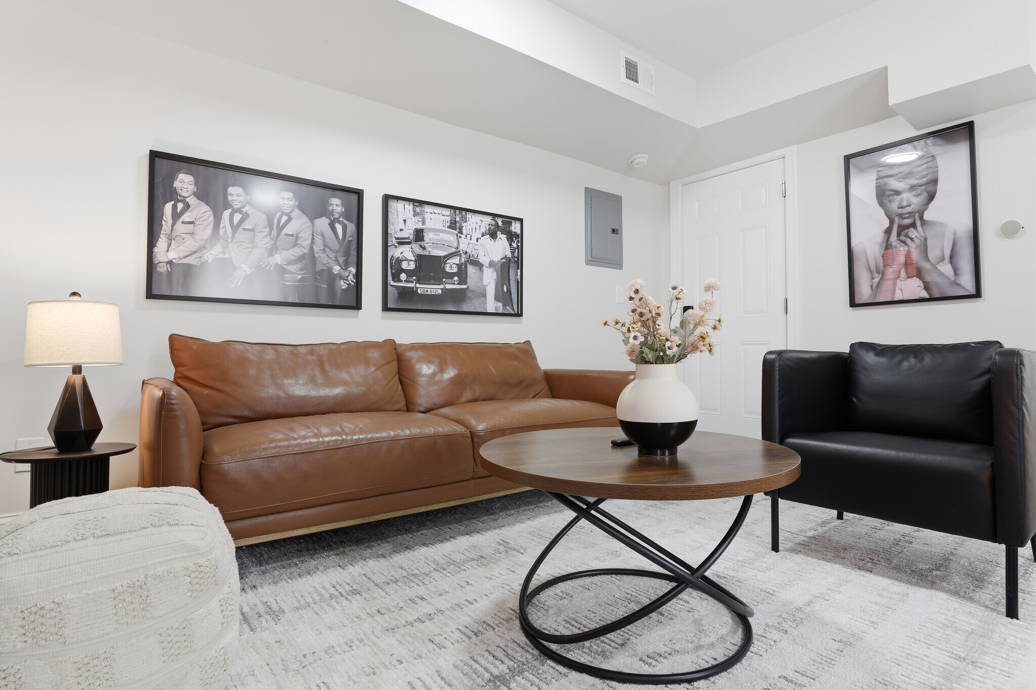 Building Photo - 4635 John R St