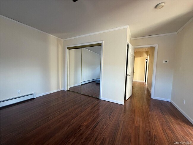 Building Photo - 14 Brookside Rd