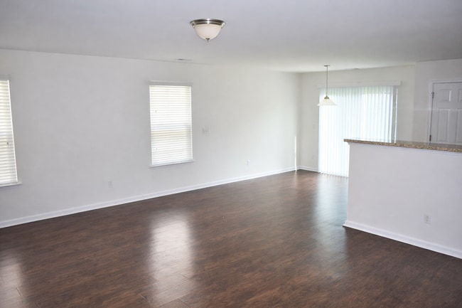 Building Photo - 13 Miriam Jordan Rd