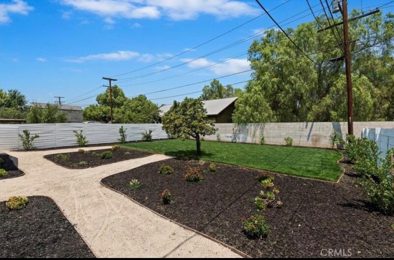 Building Photo - 4775 Beverly Ct