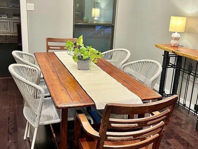 Building Photo - 2305 Comburg Castle Way