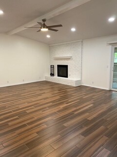 Building Photo - 228 E Greenfield Dr