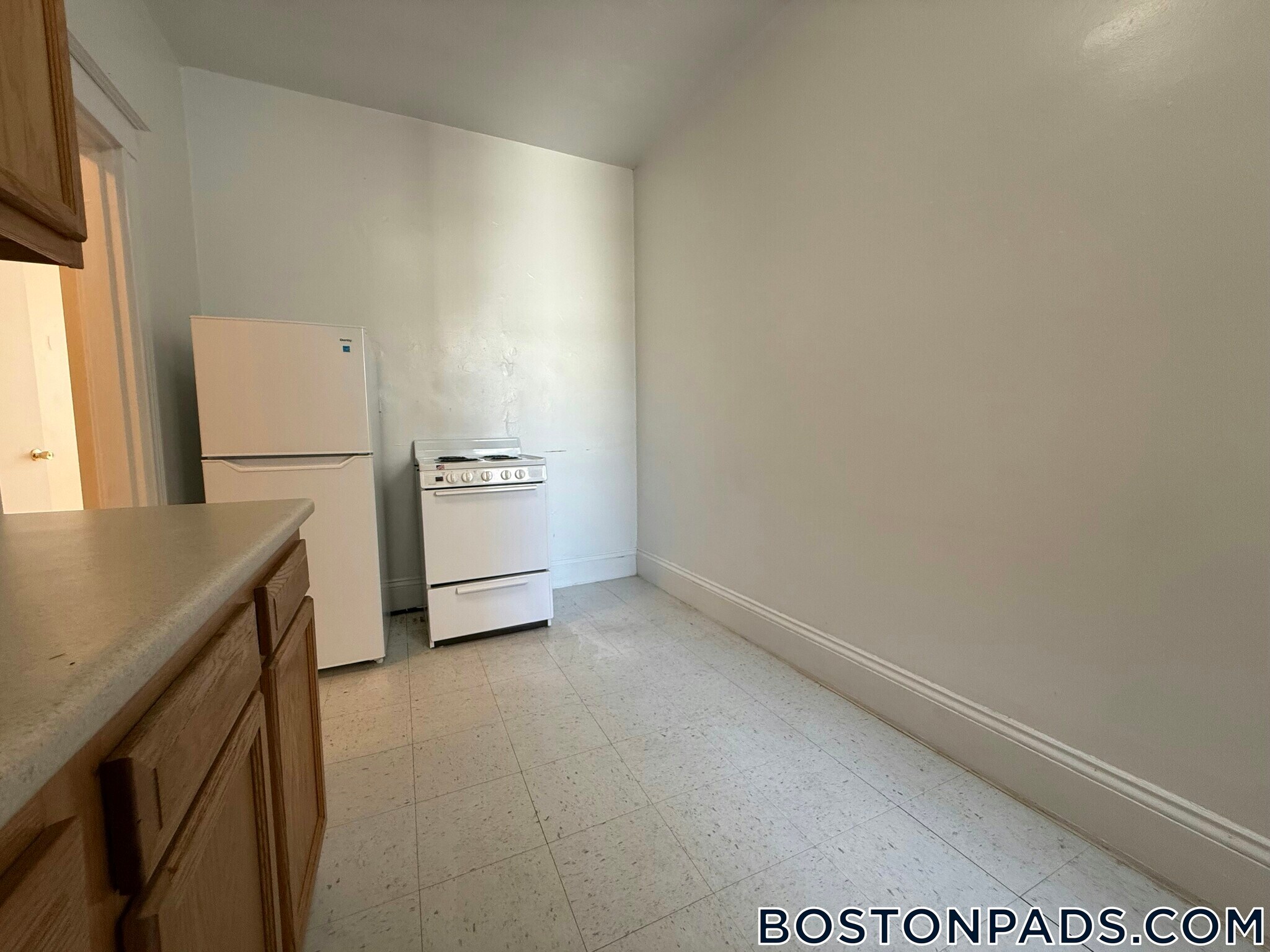 Building Photo - 1375 Commonwealth Ave