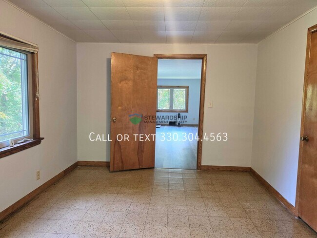 Building Photo - 16276 Johnson Hill Rd