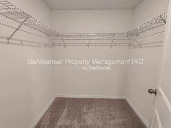 Building Photo - 23251 Willow Glen Way