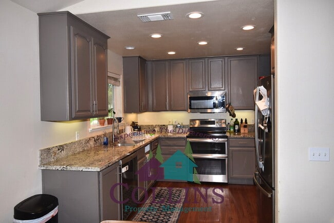 Building Photo - Charming 3-Bedroom, 2-Full Baths Penn Vall...