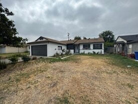 Building Photo - 2520 Kellogg Park Dr