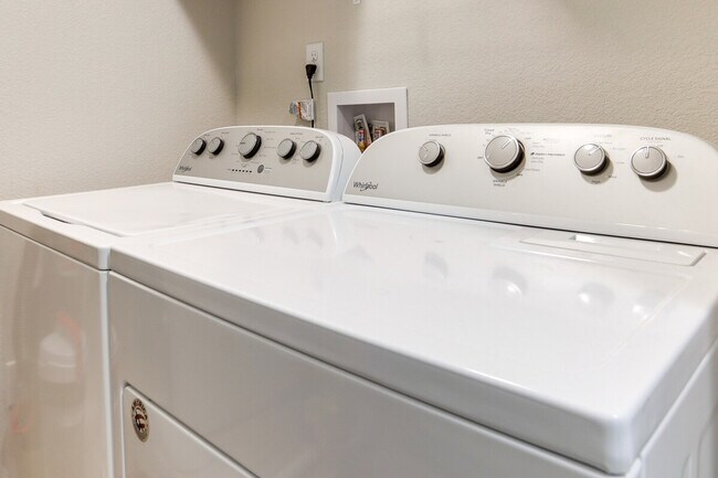 Building Photo - 4603 Ports Down Ln